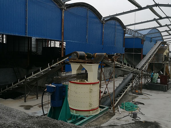 河北國(guó)產(chǎn)移動(dòng)破碎機(jī)建筑垃圾