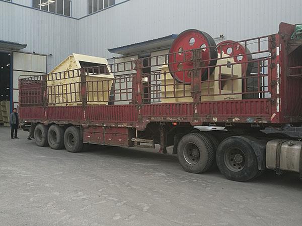 內(nèi)蒙古小型車載移動(dòng)破碎機(jī)型號(hào)