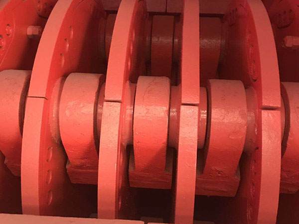 湖北新型移動(dòng)破碎機(jī)價(jià)格是多少